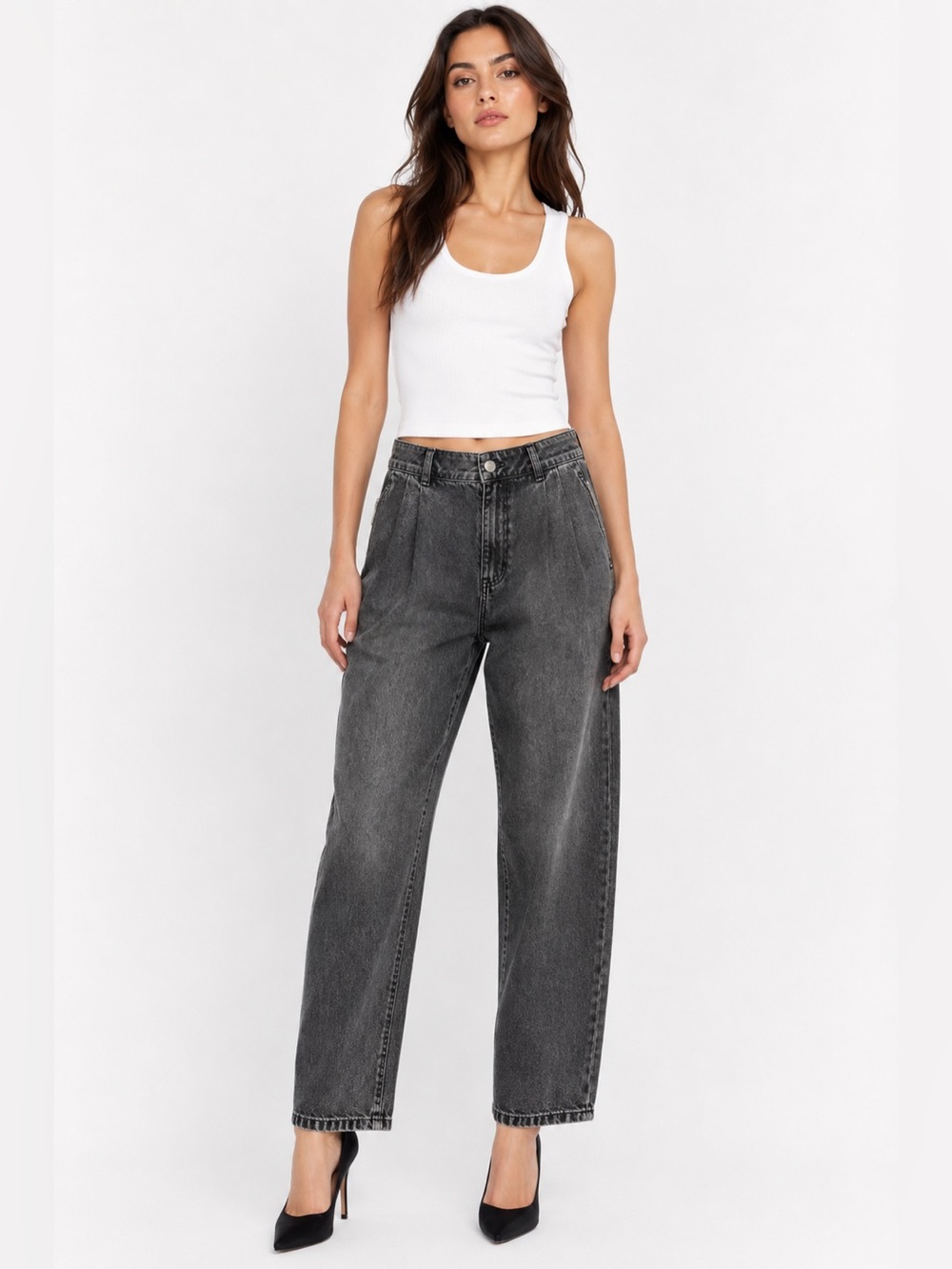 Michael Kors NWT Charcoal Black Wash High Rise Pleated Straight Leg Jeans